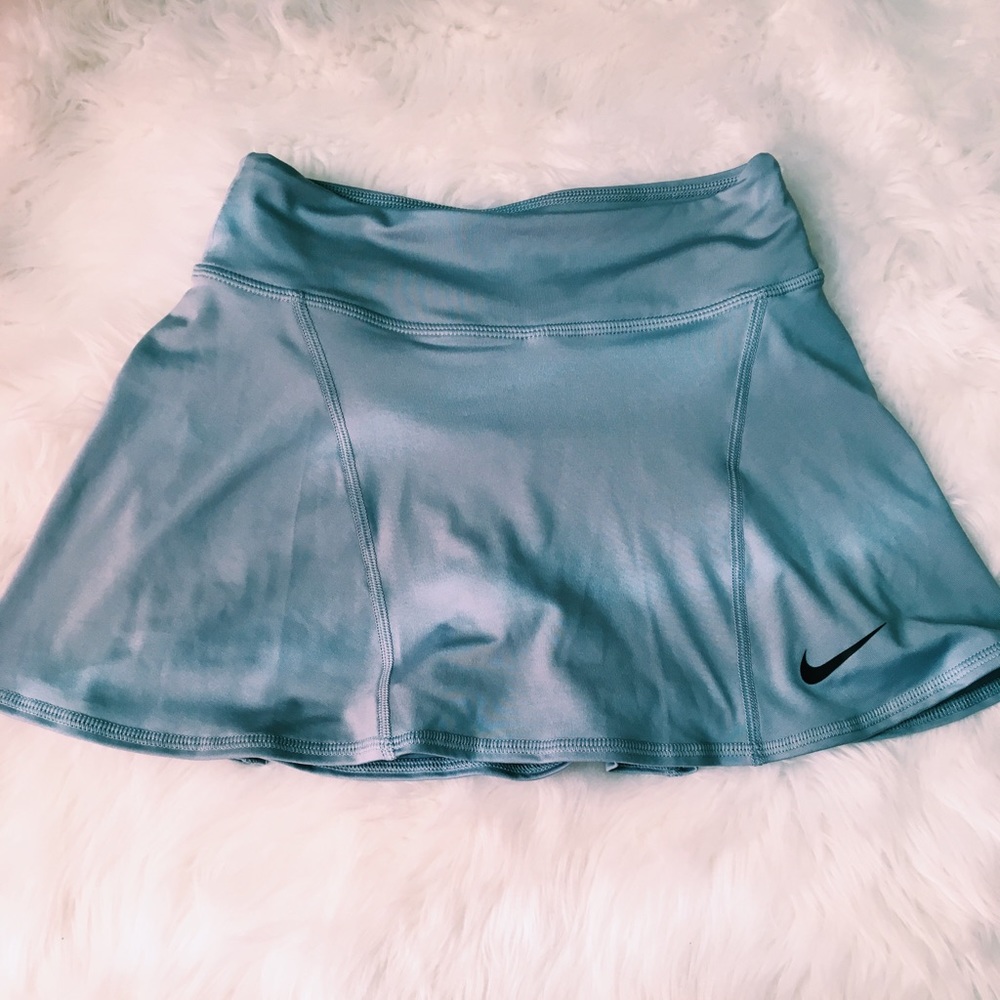 women’s tennis skirt